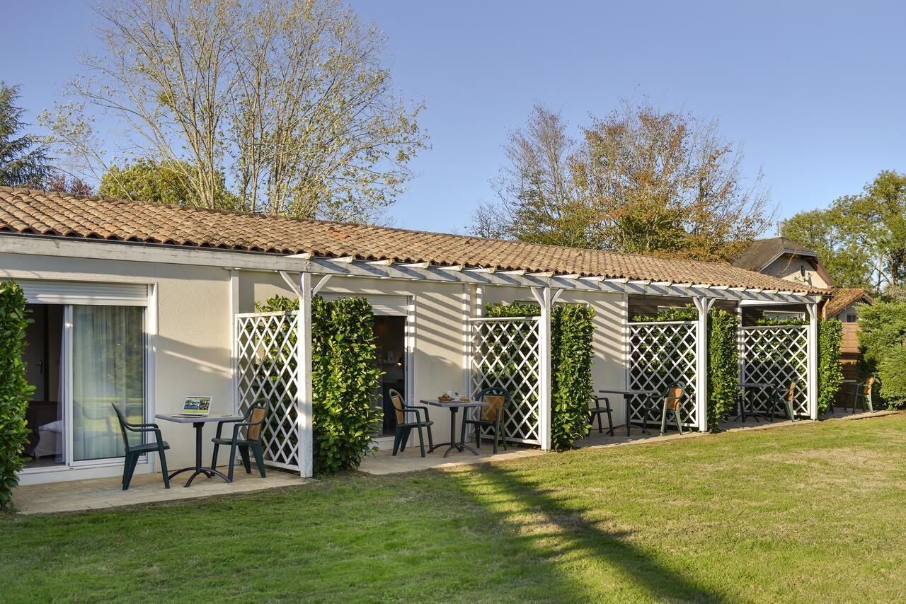 Logis Hotel Val De Vienne Le Vigeant Zewnętrze zdjęcie
