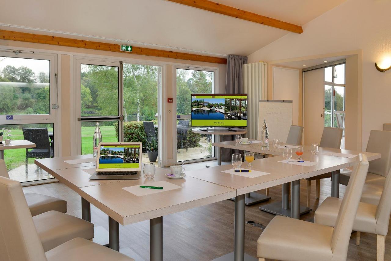 Logis Hotel Val De Vienne Le Vigeant Zewnętrze zdjęcie